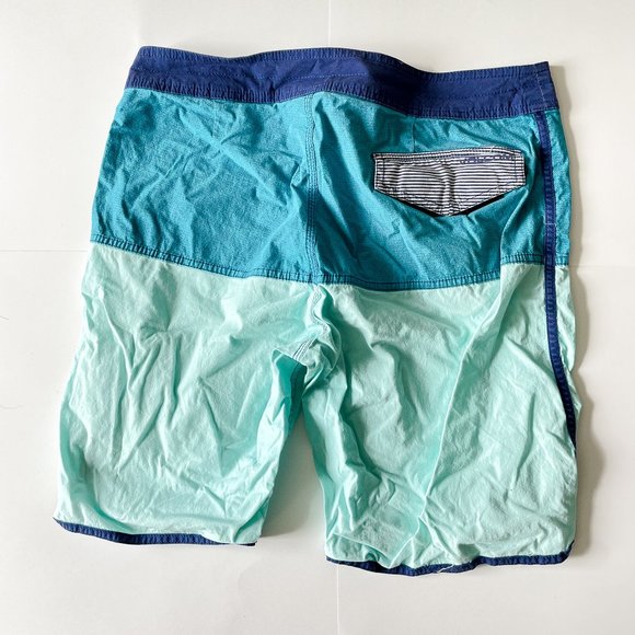 Volcrom Board Shorts (S) - Picture 5 of 5